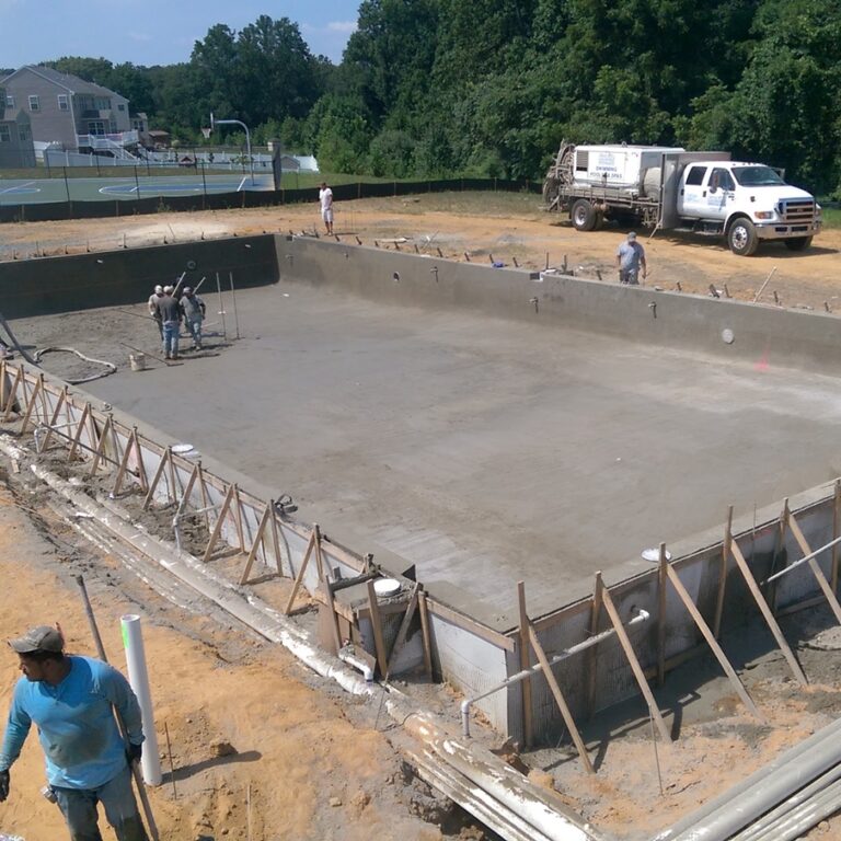 Gunite Commercial Pool